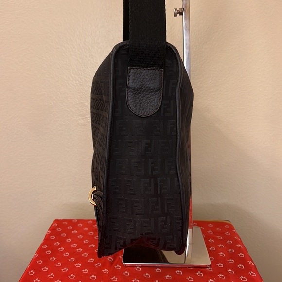 Authentic Fendi Messenger Bag - Picture 5 of 17